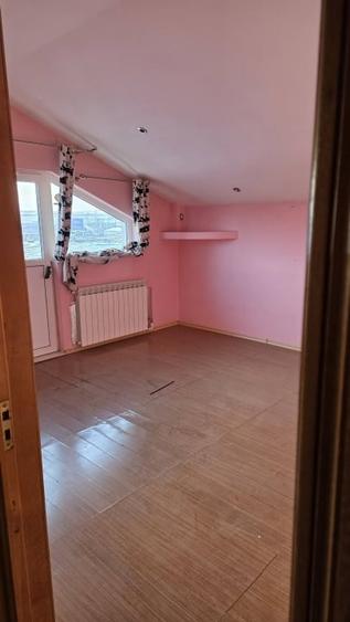 Casă individuală cu 6 camere cu Teren 170 Mp în Ovidiu