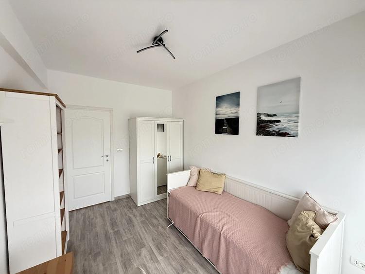 Apartament cu 3 camere decomandat în Alfa
