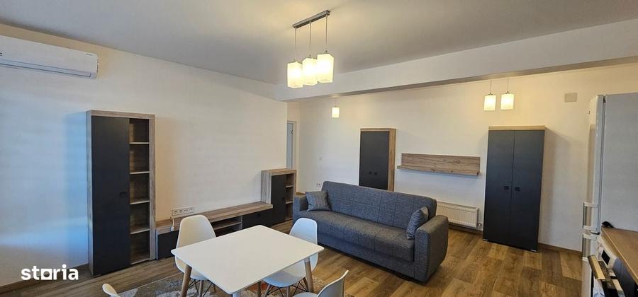 Apartament cu 2 camere decomandat în Cristian