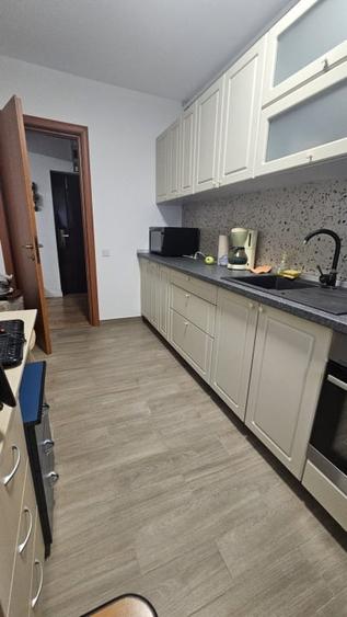 Garsonieră decomandată în Florești
