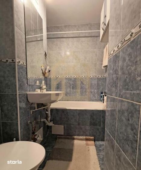 Apartament cu 2 camere decomandat, mobilat în Tei