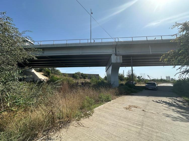 Teren agricol intravilan de 141210 mp, în Agigea