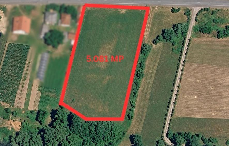 Teren intravilan de 5081 mp, în Bulz