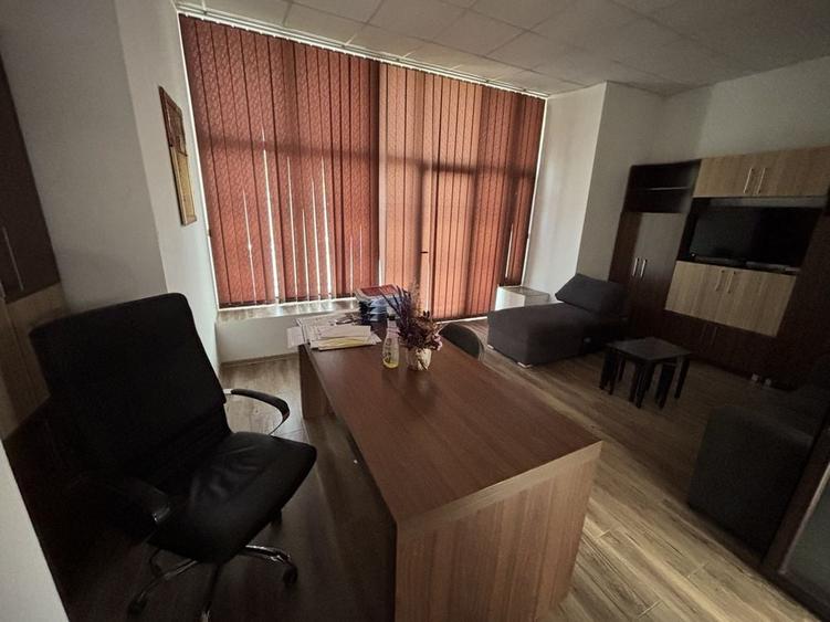Spațiu comercial, de 127 mp, în Cornitoiu