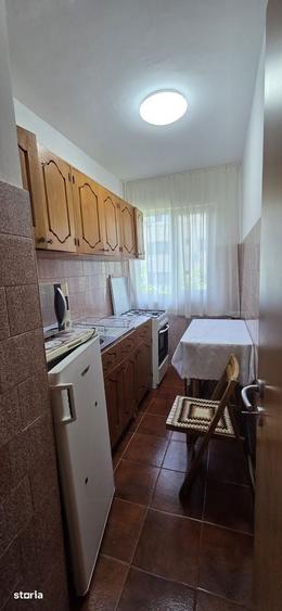 Apartament cu 2 camere nedecomandat în Girocului