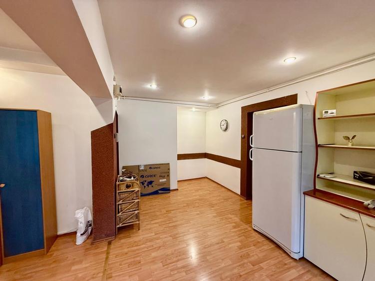 Apartament cu 3 camere decomandat în Mihai Eminescu