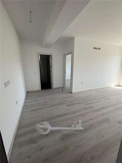 Apartament cu 2 camere decomandat în Aeroport