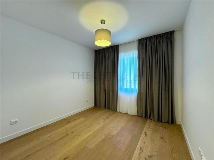 Duplex cu 6 camere cu Canalizare în Pipera