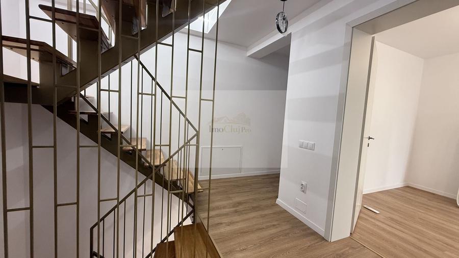 Duplex cu 4 camere cu Canalizare în Iris