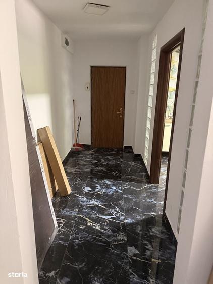 Apartament 4 camere | Vitan Foisorului | 92 mp | Birou / Rezidenti - 1