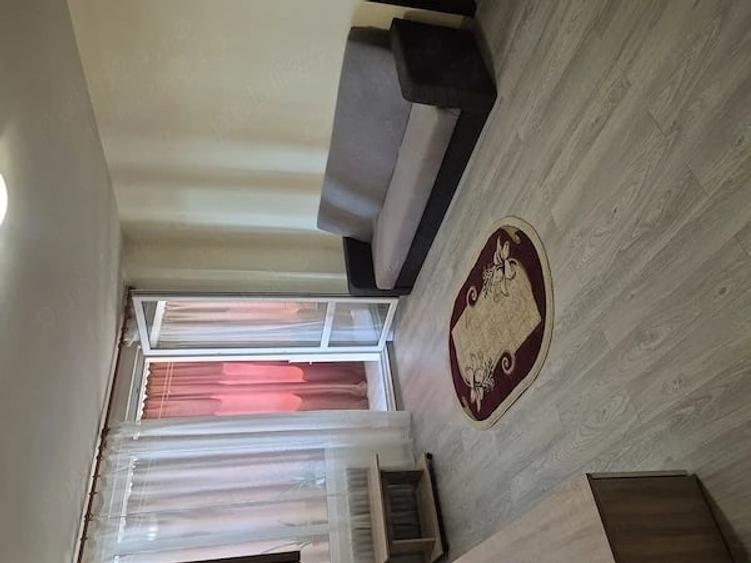 Inchiriez apartament 2 camere - 2