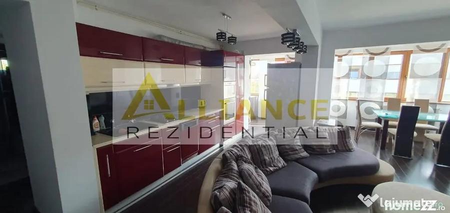 Apartament cu 5 camere decomandat în Central