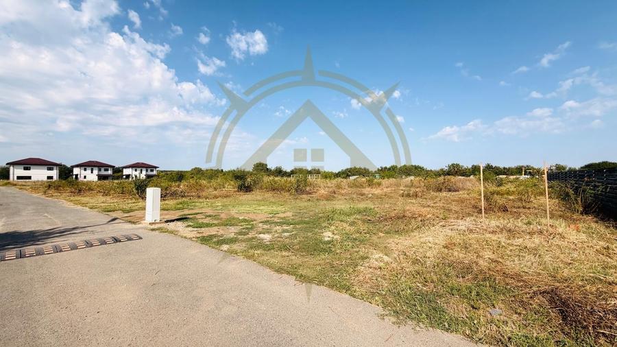 Teren Construcții intravilan de 2447 mp, în Corbeanca