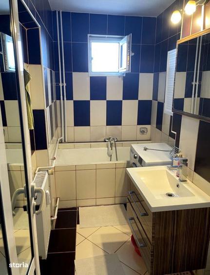 Apartament cu 3 camere semidecomandat, mobilat în Dămăroaia