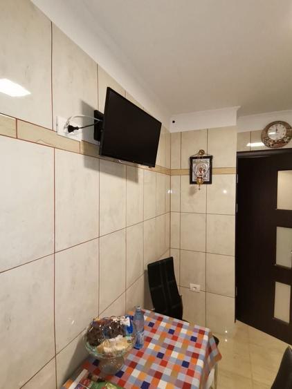 3 camere de inchiriat Tomis II - 10