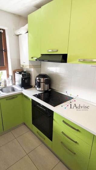 Apartament cu 2 camere decomandat în Tractorul