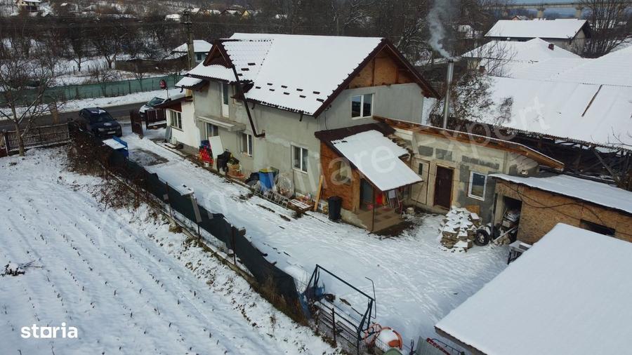 Casă cu 4 camere în Lacurile