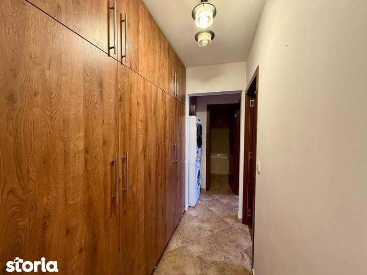 Apartament cu 3 camere decomandat, mobilat în Mircea cel Bătrân