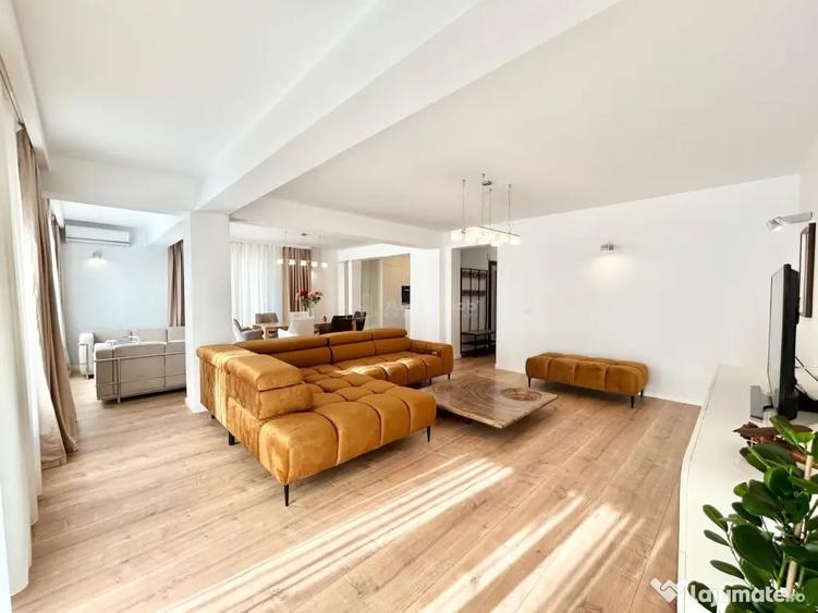 Casă cu 4 camere cu Teren 178 Mp în Central