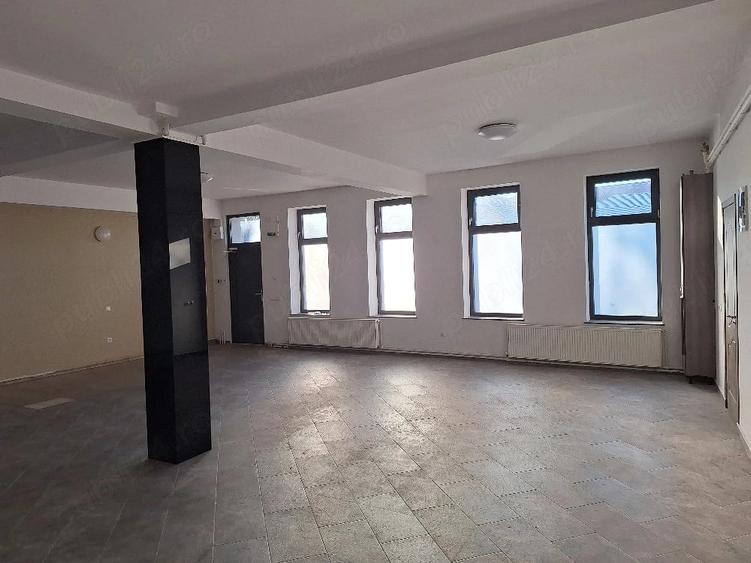 Spațiu comercial, de 120 mp, în Exterior Vest