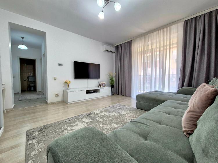 Apartament cu 2 camere decomandat în Berceni