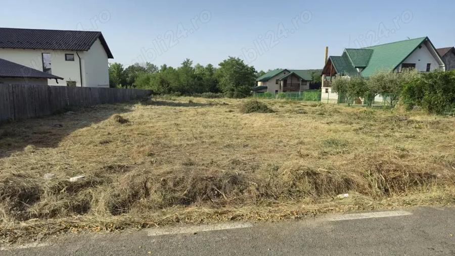 Teren de 2087 mp, în Moșoaia