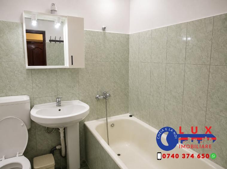 Apartament cu 2 camere decomandat în E3