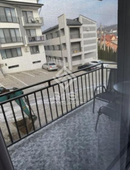 Apartament cu 2 camere decomandat, mobilat în Periferie