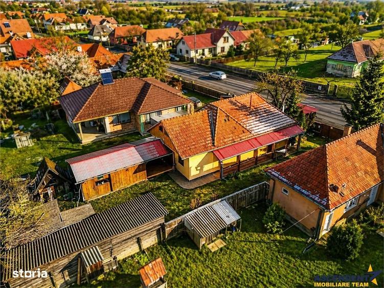 Casă cu 3 camere cu Teren 1749 Mp în Lunga