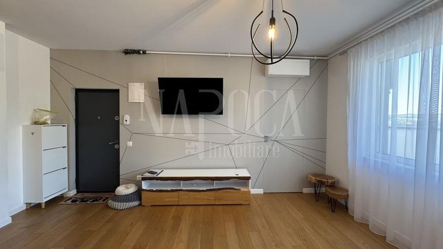Apartament cu 3 camere semidecomandat în Florești