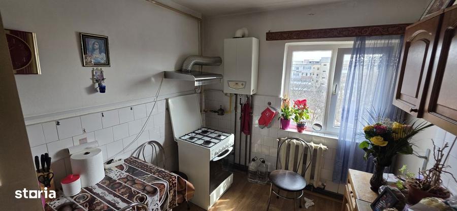 Apartament 2 camere | Micro 2 | Etaj 4/4 | Suprafa?a mare | 2 balcoane - 5