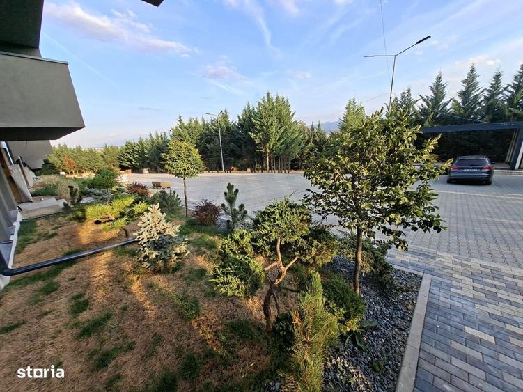 Apartament premium 61.4 mp utili 3 camere 2 bai curte 50 mp Cristian - 5