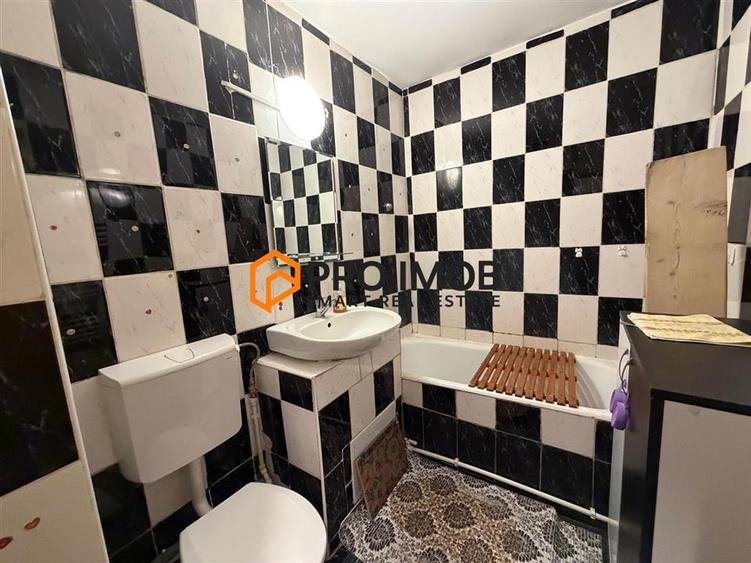 Apartament cu 2 camere semidecomandat, mobilat în Unirii Sud