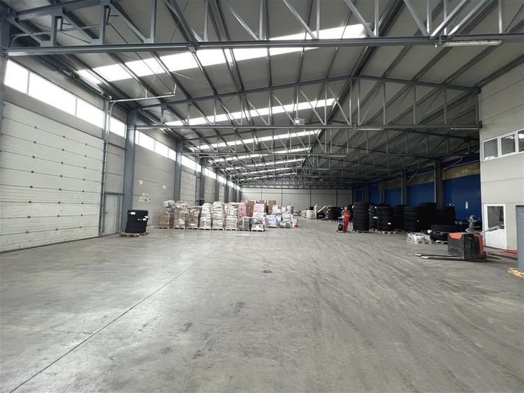 Spațiu industrial, de 810 mp, în Florești