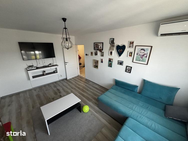 Apartament cu 3 camere în Buzaului