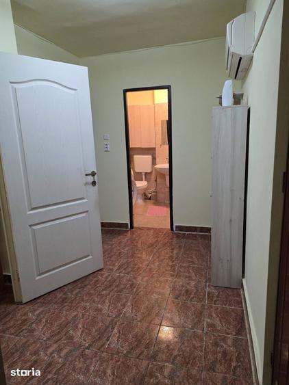 Apartament cu 2 camere decomandat în Dâmbovița