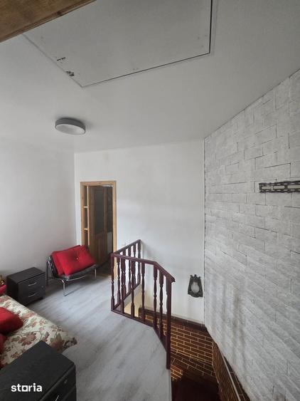 Casă cu 2 camere cu Teren 94 Mp în Schei