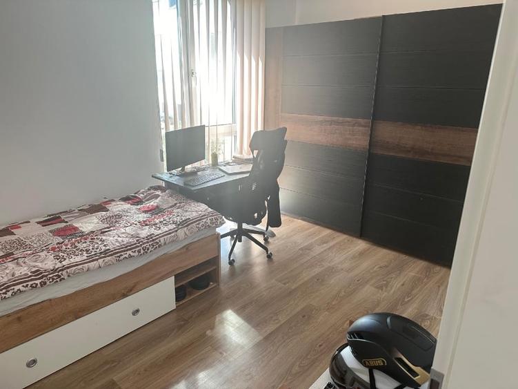 Apartament cu 3 camere decomandat, mobilat în Freidorf