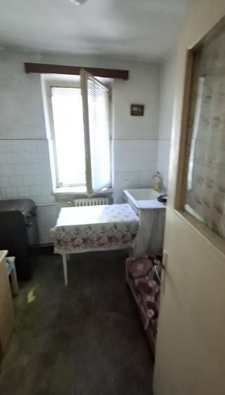 Apartament cu 2 camere nedecomandat în Tudor Vladimirescu
