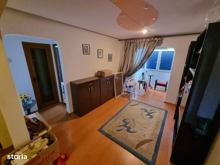 Apartament cu 4 camere în Central