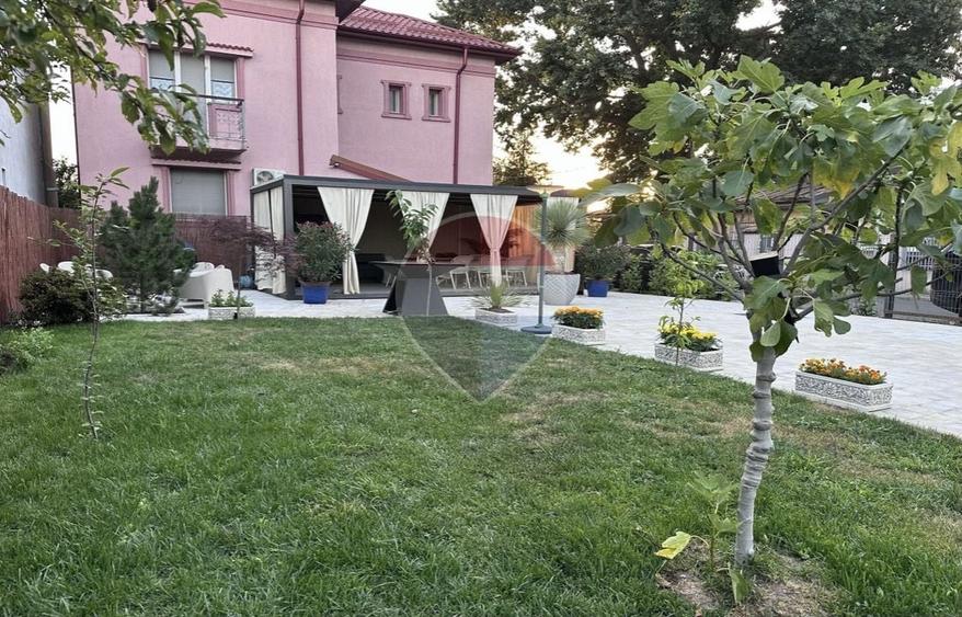 Teren Construcții intravilan de 317 mp, în Herăstrău
