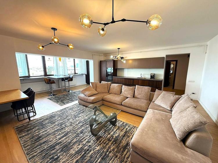 Apartament cu 3 camere, mobilat în Herăstrău