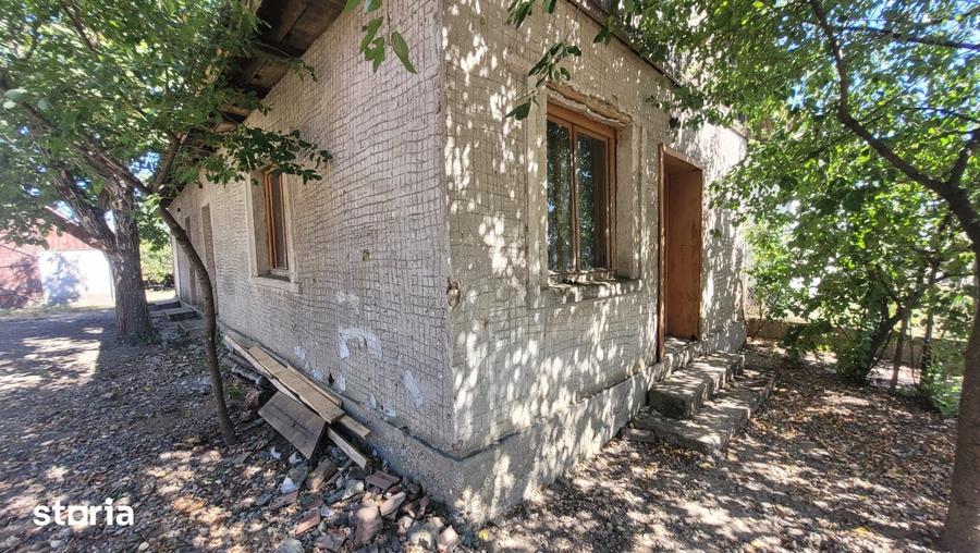 Casă cu 3 camere cu Teren 4741 Mp în Culciu