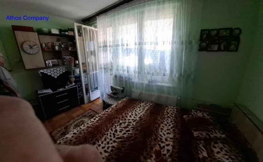 Apartament cu 3 camere, mobilat în Gara de Nord