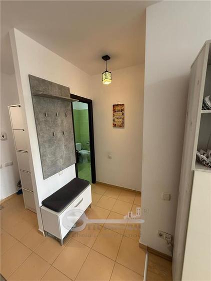 Apartament cu 2 camere semidecomandat în Tătărași