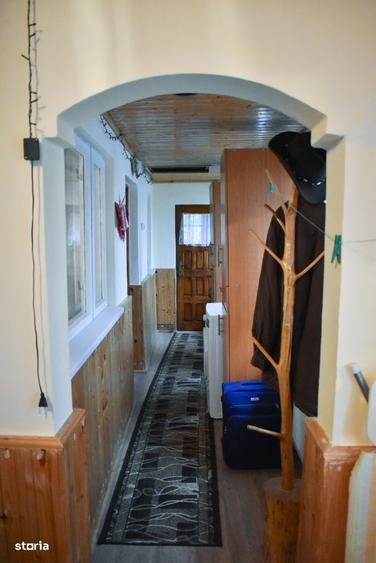 Casă cu 3 camere decomandat în Mislea