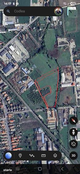 Teren de 17500 mp, în Central