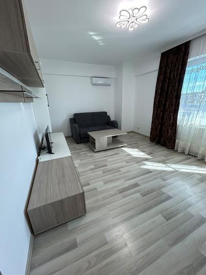 Apartament cu 2 camere decomandat în Militari