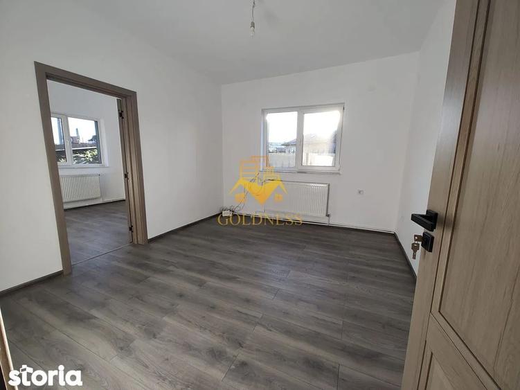 Casă individuală cu 5 camere cu Canalizare în Iris