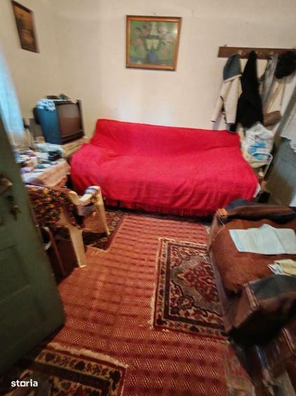 Casă cu 3 camere în Lehliu
